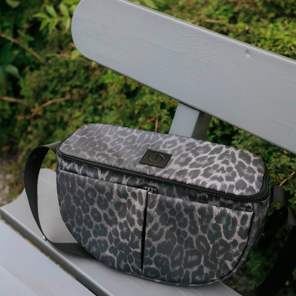 エロディ公式】オーガナイザーハーフムーン - Le Leopard – Elodie